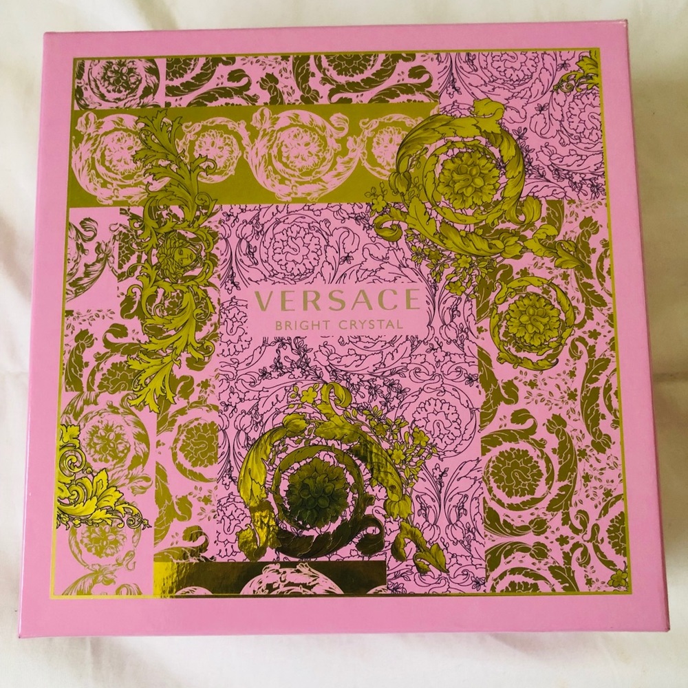 empty versace box